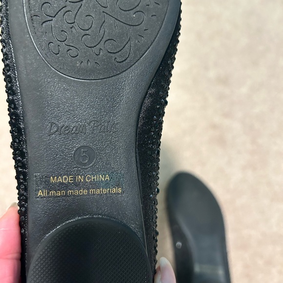 Dream Pairs rhinestone Flats - Picture 4 of 5